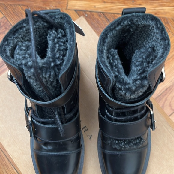 New Zara Women’s Black Fur Lined Leather Combat Booties, Size 38/ US 7.5 - Picture 5 of 5